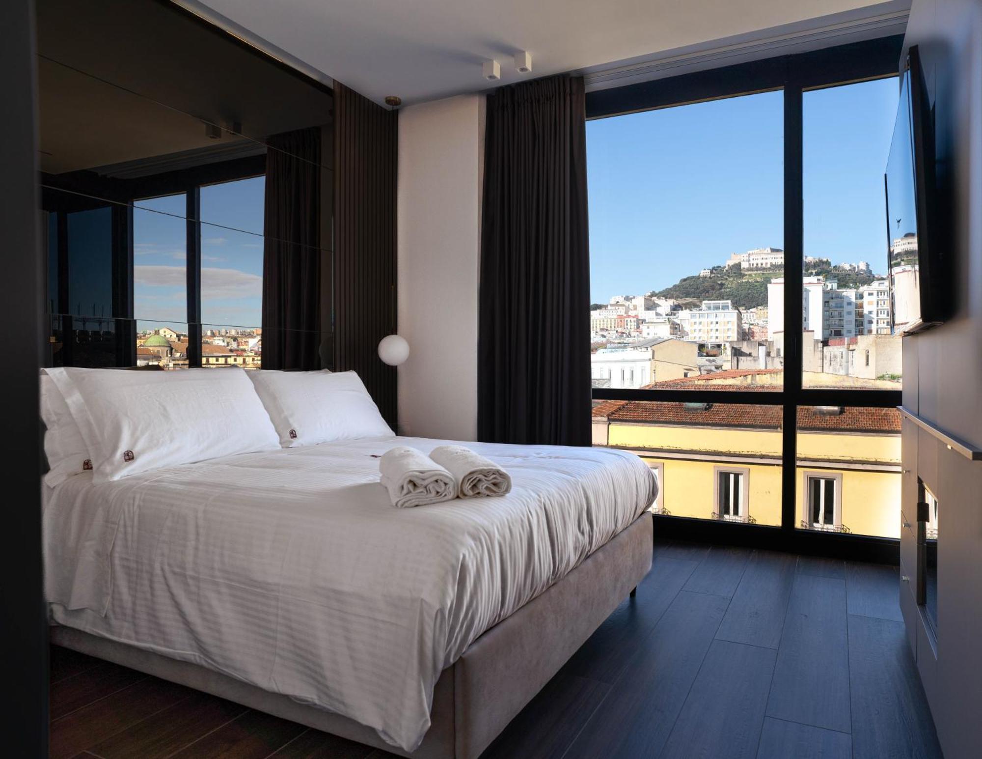 Poetica Boutique Sky 4*