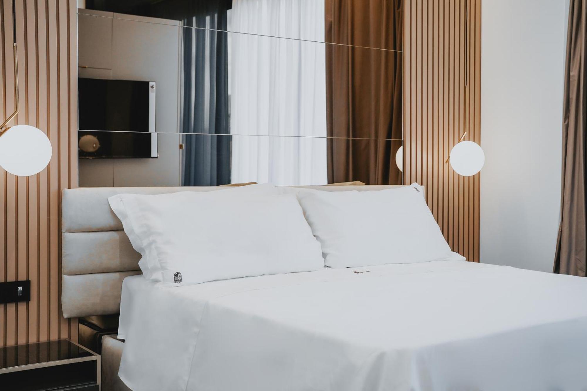 Poetica Boutique Sky 4*