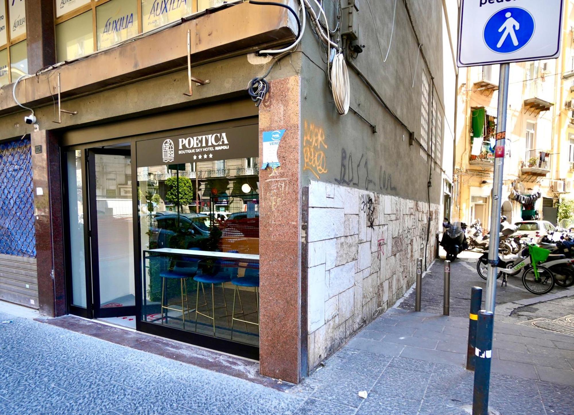 Poetica Boutique Sky Naples